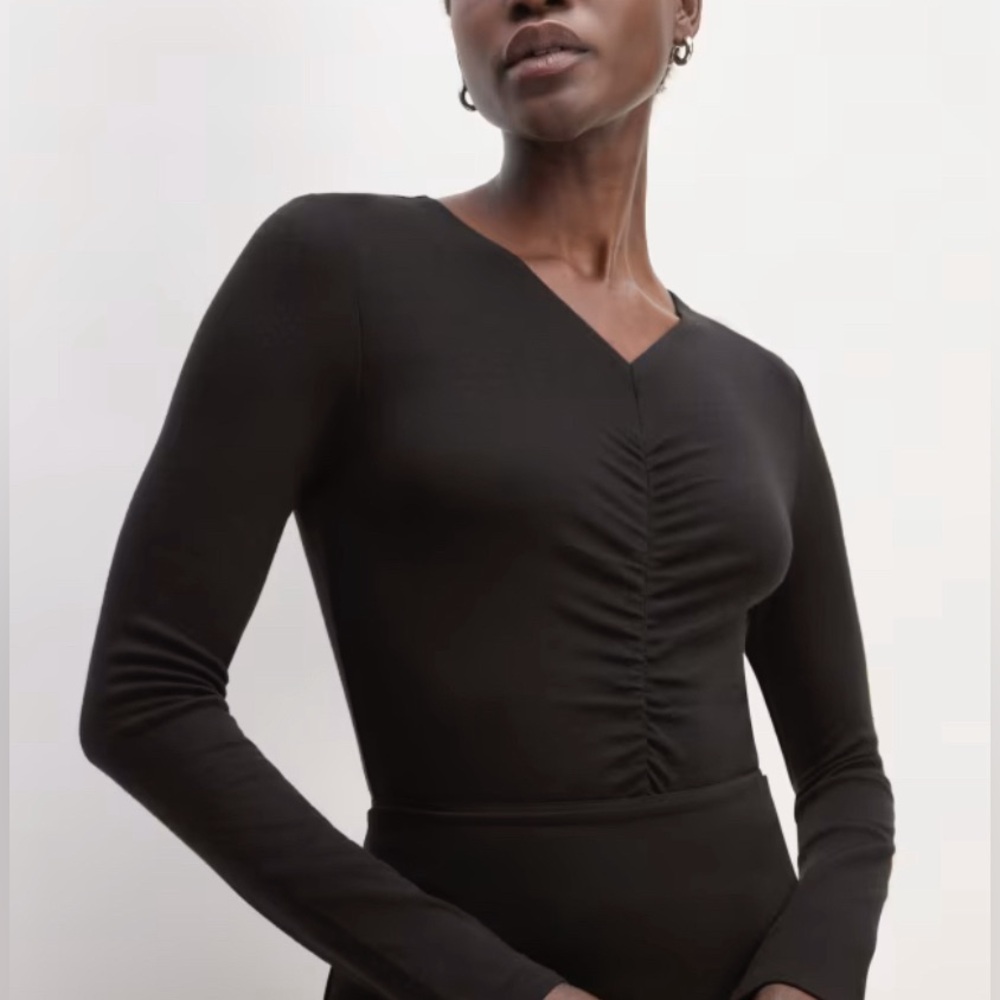 NWOT everlane The Merino TENCEL Relaxed V-Neck - Black women’s large